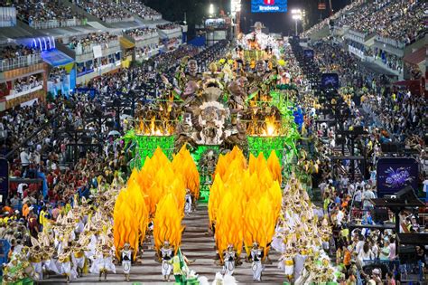 Festival de Folclore de Paraty: Celebrando la Tradición Brasileña con un Toque Internacional